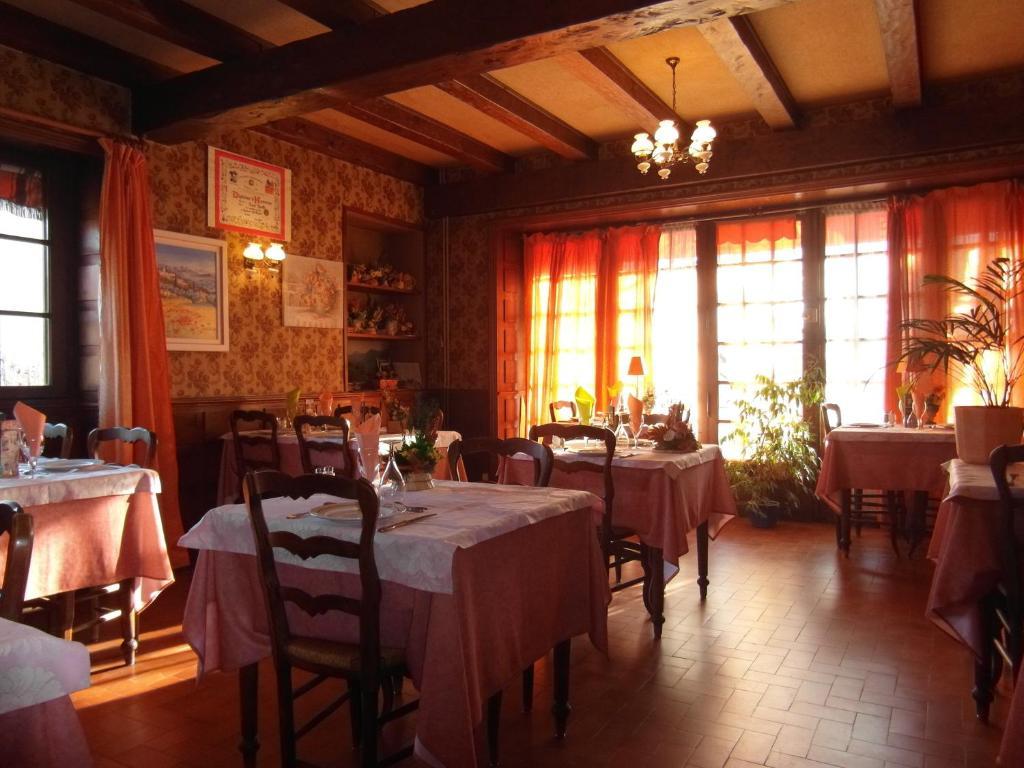 Hotel Restaurant Le Perigord Maurs Eksteriør billede